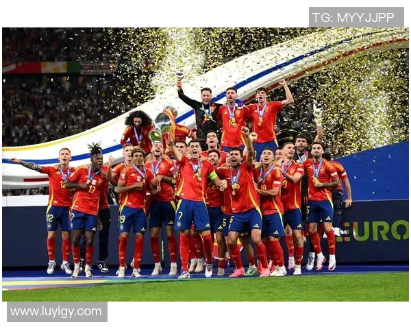 2008年欧洲杯冠军揭晓西班牙队历史性夺冠的辉煌时刻